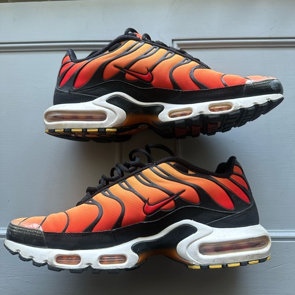 Nike Air Max Plus “Sunset/ Pimento” 2018 (sz 11) - Picture 3 of 8